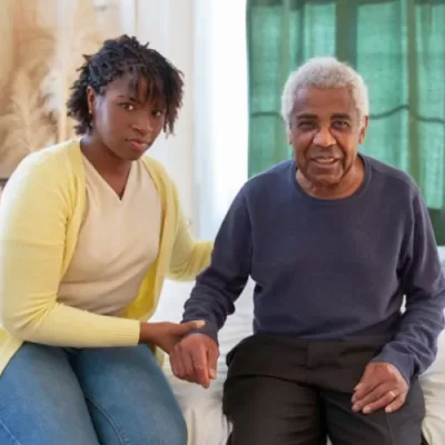 The Importance of Choosing a Qualified Private-Duty Caregiver for Your Loved One